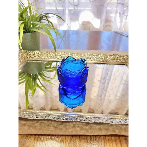 Vintage Avon Tulip Votive Candle, Cobalt Blue Glass, Candleholder - Picture 1 of 5